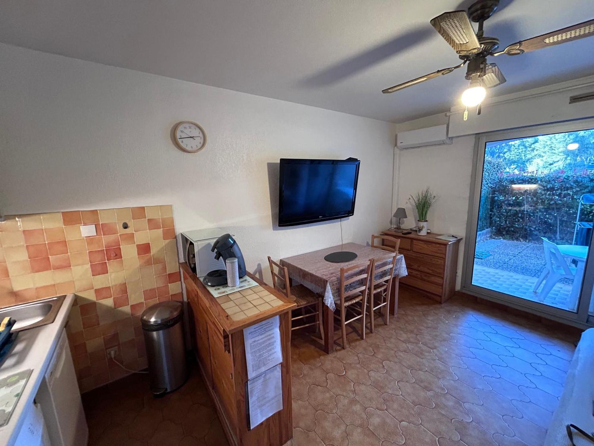 Studio Climatise Avec Jardin Et Plage A 250M Сен-Мандрие-сюр-Мер Экстерьер фото
